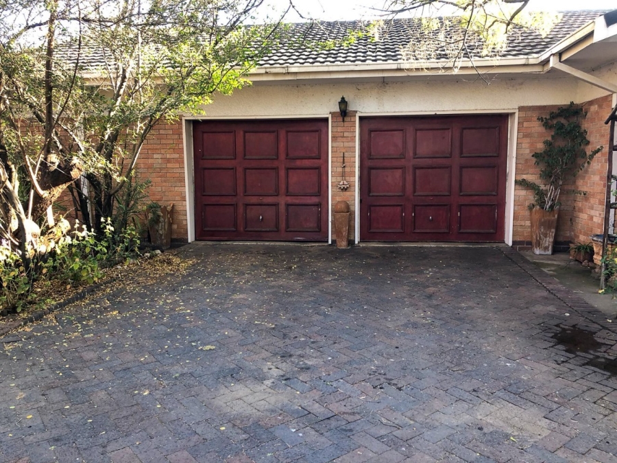 4 Bedroom Property for Sale in Parys Free State